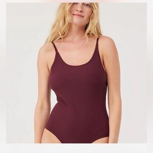 OUTDOOR VOICES Ribbed bodysuit. XL NWOT